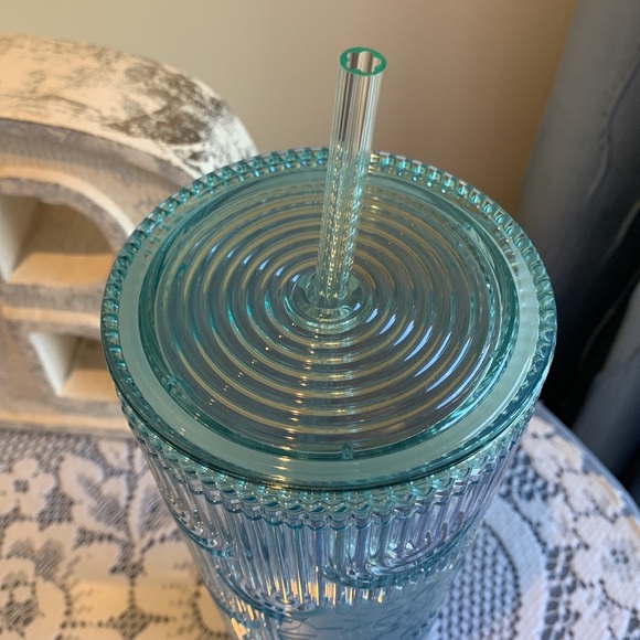 Starbucks iridescent mermaid scales 24 oz tumbler cup - Picture 3 of 8